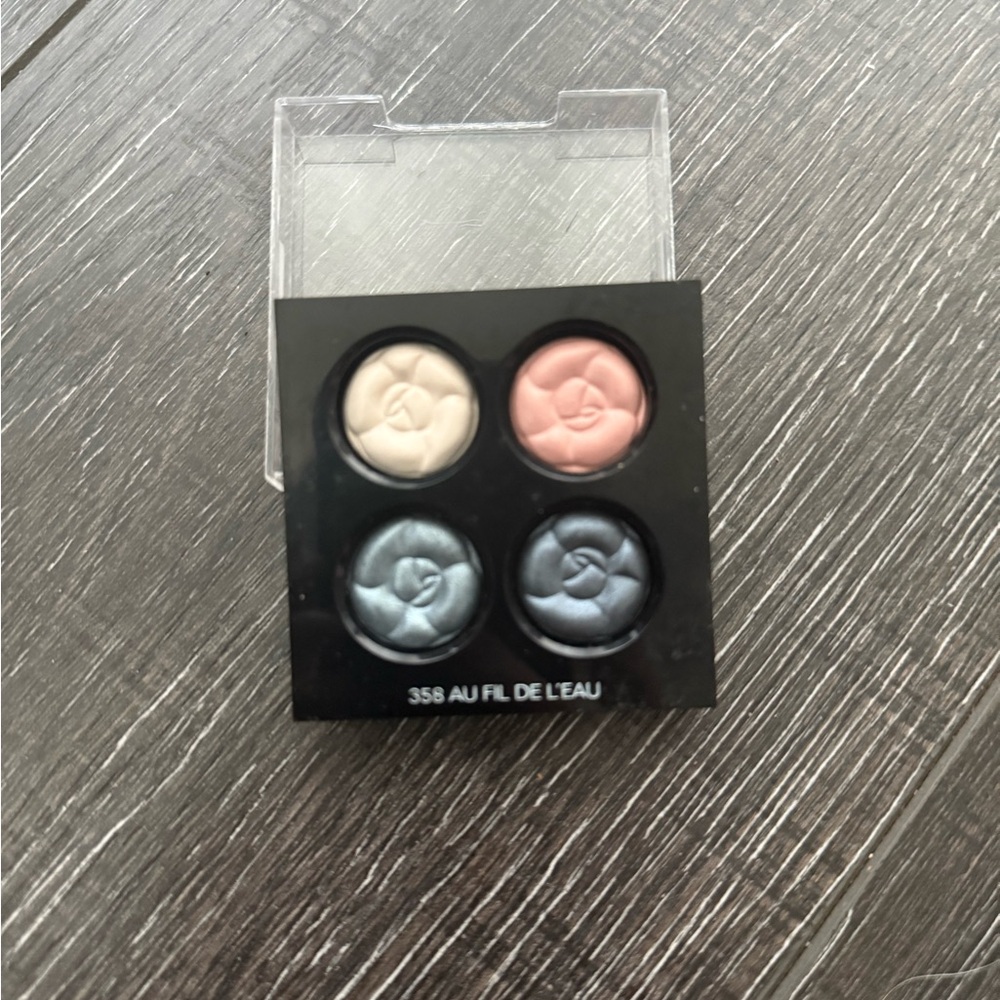 CHANEL Les 4 Ombres Au Gil De L’Eau Eyeshadow 358 NEW RARE Refill - Picture 4 of 4